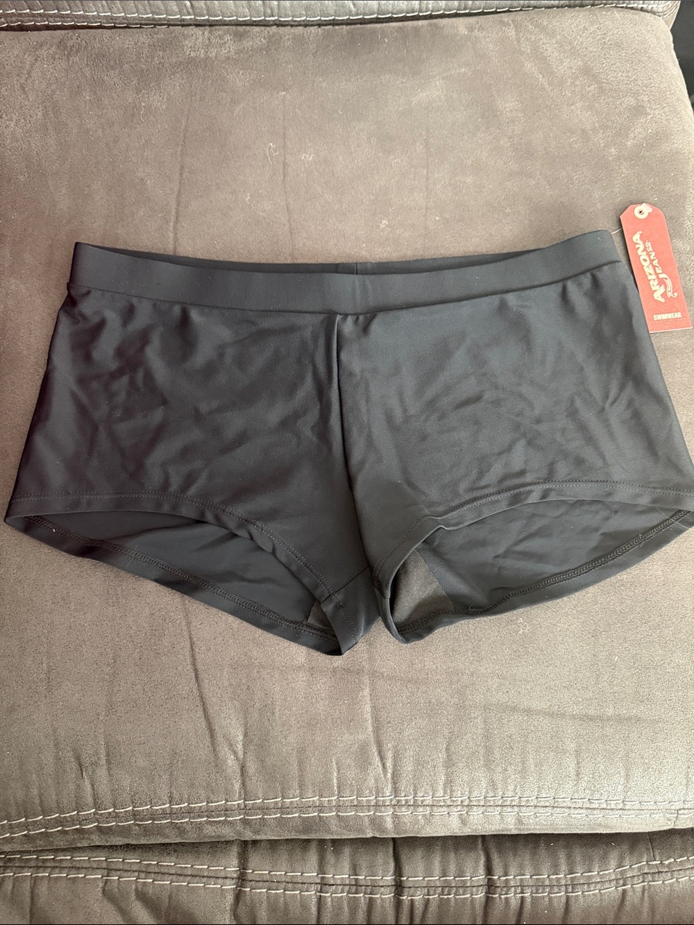 Women’s swim wear Boyshorts